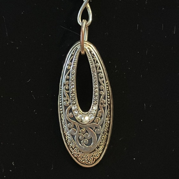 Vintage filigree pendant and earrings with chain style necklace, silvertone - Picture 3 of 5